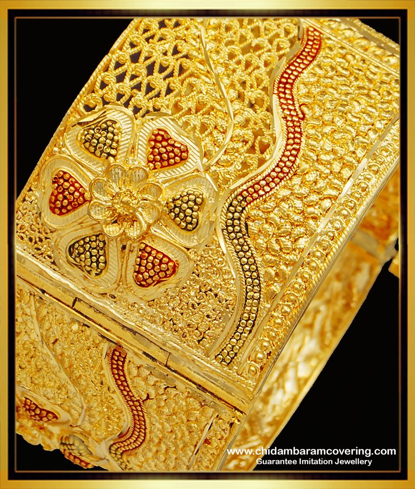 indian wedding bangles, bridal bangles, heavy gold bangles design, broad bangle, kada banglea, big bangles in gold,