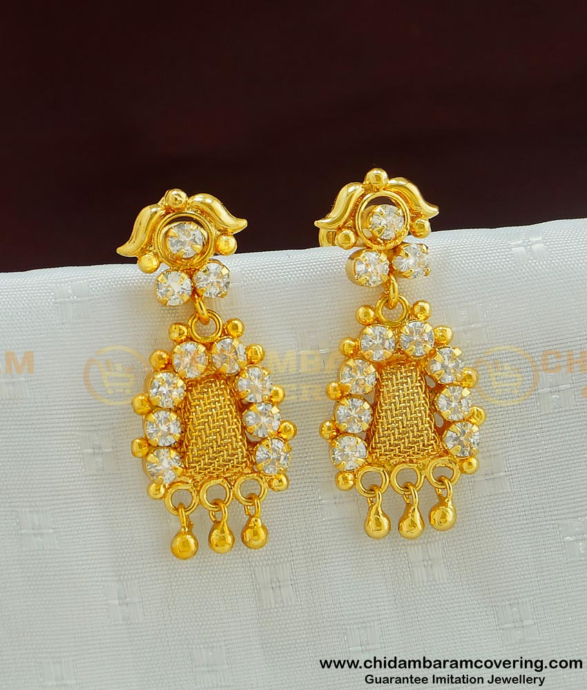 ERG485 - American diamond Net Pattern Gold Earring Design Online