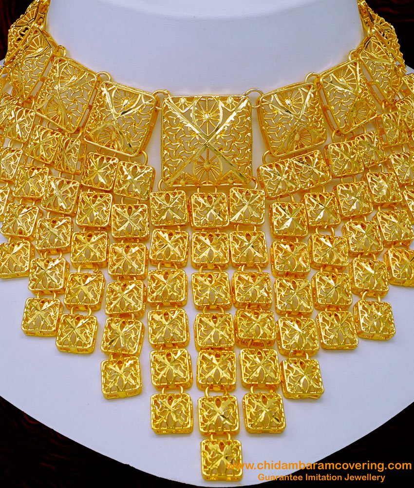 choker necklace with earring, Choker Necklace Gold design, Choker Necklace with saree, traditional choker necklace online, choker necklace with price, choker necklace set, 